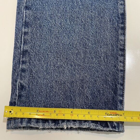 Levi’s Strauss Men’s 501 Jeans Button Fly Straight Leg Blue Distressed 31x30 - Picture 2 of 11